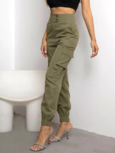 Load image into Gallery viewer, Cali Cargo Pants
