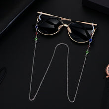 Load image into Gallery viewer, Fashion Pearls Sunglasses Chains