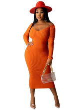 Load image into Gallery viewer, Solid Ribbed Maxi Knitted Dress